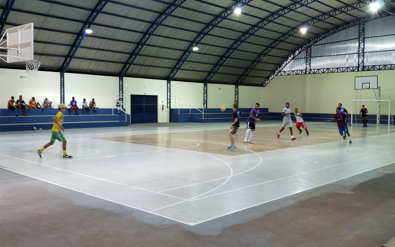 Inauguração Da Quadra Esportiva Beneficia Comunidade Rondonense