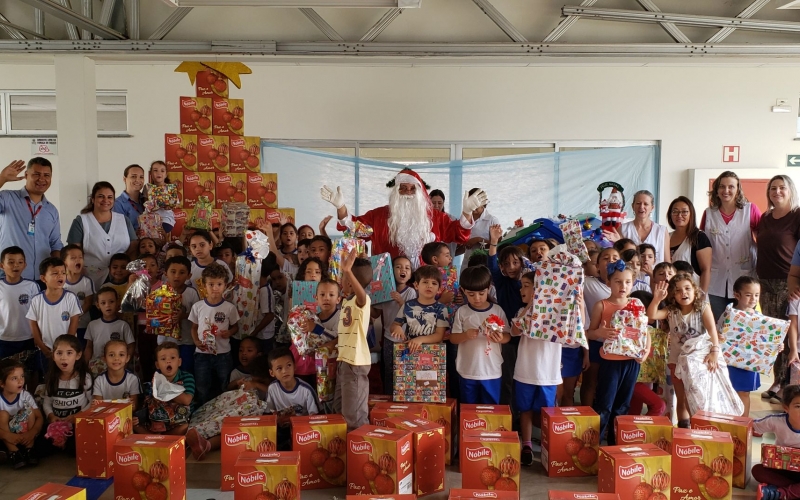 150 Crianças Do Cmei Ana Mendes Ferreira São Apadrinhadas Pela Usaçúcar De Rondon Neste Natal