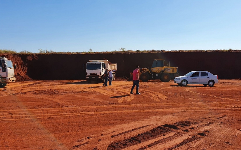Obras de Terraplanagem a todo vapor para instalação de 36 aviários do Núcleo de Aves da Somave Alimentos